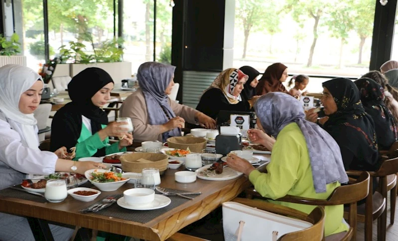 KADIN KURSİYERLER TAKORAN VADİSİ’NİN EŞSİZ GÜZELLİKLERİNİ KEŞFETTİ