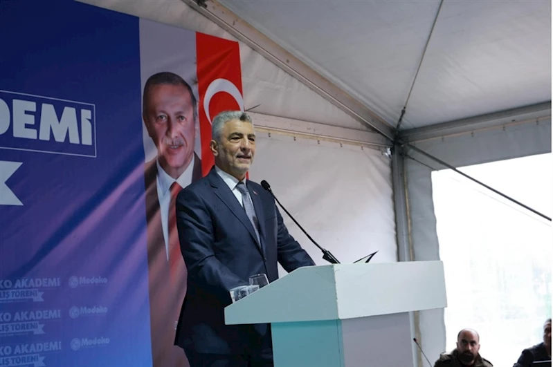 Ticaret Bakanı Ömer Bolat, Modoko Akademi