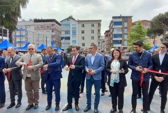 ENGELLİLER HAFTASINDA KERMES AÇILDI