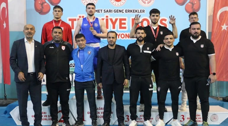 KÜTAHYALI GENÇ SPORCUMUZ EMİR CİHAN KAYA TÜRKİYE ŞAMPİYONU OLDU