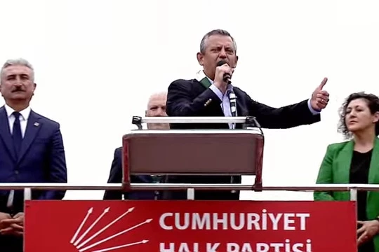 Özgür Özel mücadeleyi Bursa