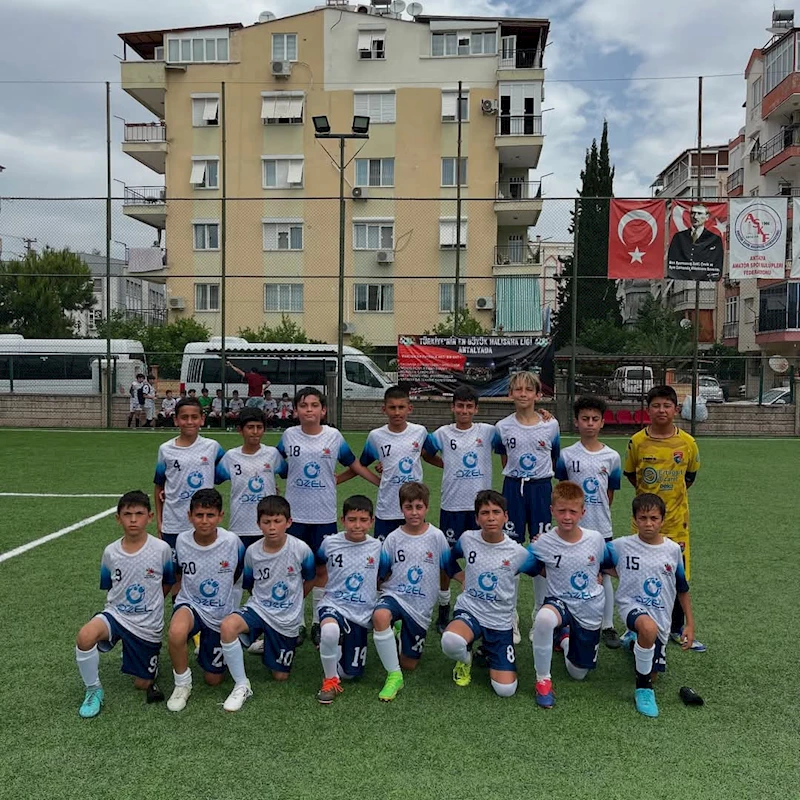 Kemer Belediye takımları dolu dizgin