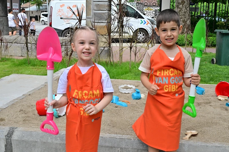 Minikler, Şehzadeler Parkı’nda Tarih ve Sanatla Buluştu