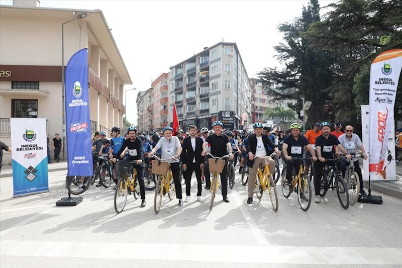 İnegöl’de Pedallar Temiz Gelecek İçin Döndü