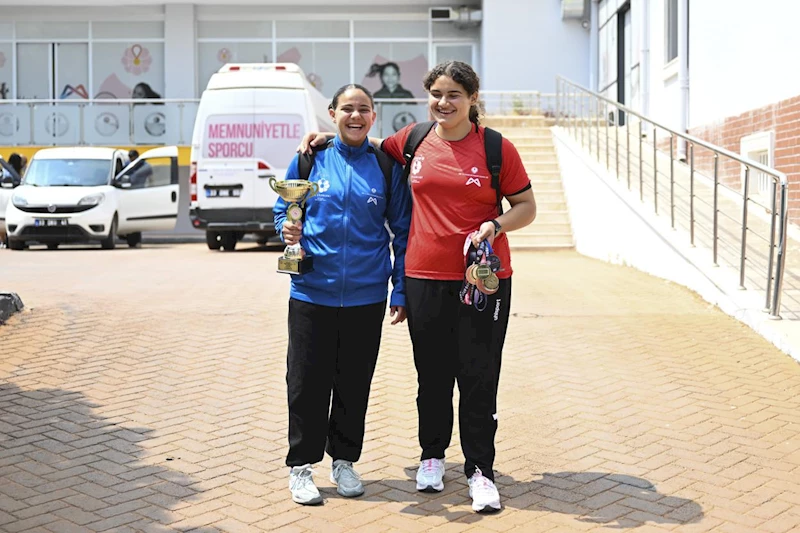 Küçük Bir Mahalleden Kır Çiçekleri’ne Uzanan Şampiyonluk Yolculuğu