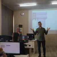 Büyükşehir’den üniversitelilerin gelişimine destek