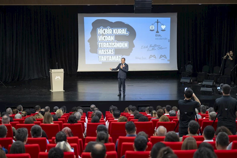 Başkan Seçer, Etik Haftası Etkinliğine Katıldı