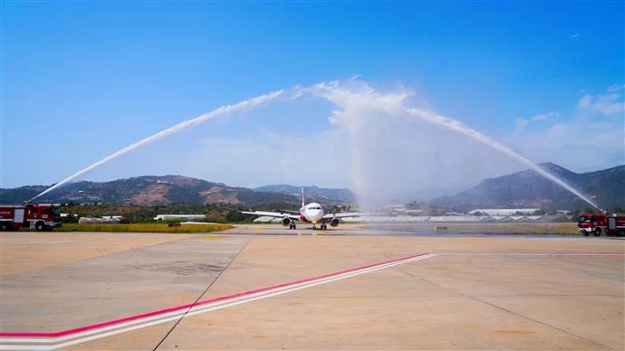 KAZAKİSTAN’DAN GAZİPAŞA-ALANYA HAVALİMANI’NA İLK UÇUŞ GERÇEKLEŞTİ