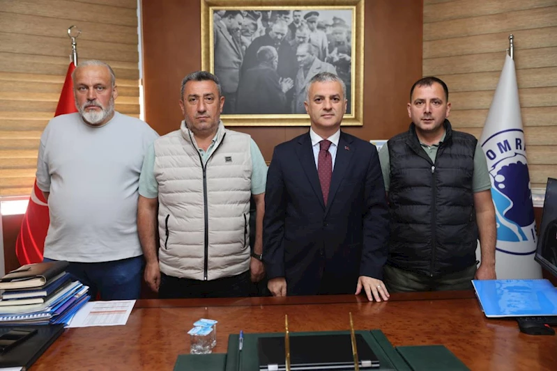 İKİSU MAHALLE SAKİNLERİ BAŞKANIMIZI MAKAMINDA ZİYARET ETTİ