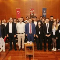 Doç. Dr. Ergül Halisçelik’ten gençlerle ‘sürdürülebilirlik’ üzerine sohbet