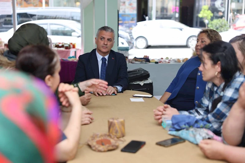 BAŞKANIMIZ KAŞÜSTÜ MAHALLEMİZDE BULUNAN KADIN ÜRETİCİLER PAZARINI ZİYARET ETTİ