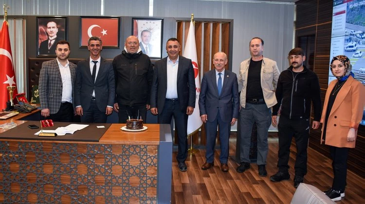 BELEDİYE BAŞKAN YARDIMCIMIZ NECATİ YILMAZ’IN DOĞUM GÜNÜ’NÜ KUTLADIK