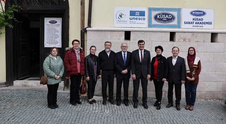 BELEDİYE BAŞKANIMIZ EYÜP KAHVECİ KÜSAD YÖNETİMİNİ ZİYARET ETTİ