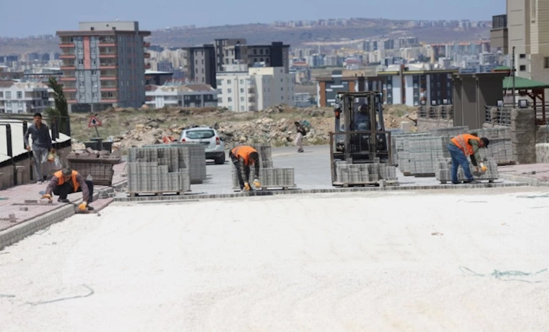 DOĞUKENT’TE ÜSTYAPI ÇALIŞMALARI SÜRÜYOR