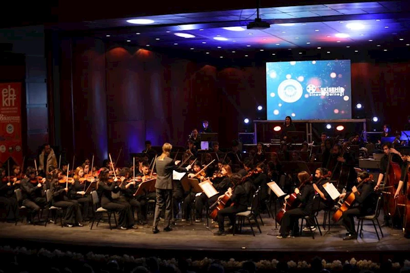 ESKİŞEHİR BAĞIMSIZ KISA FİLM FESTİVALİ’NDE GÖRKEMLİ FİNAL