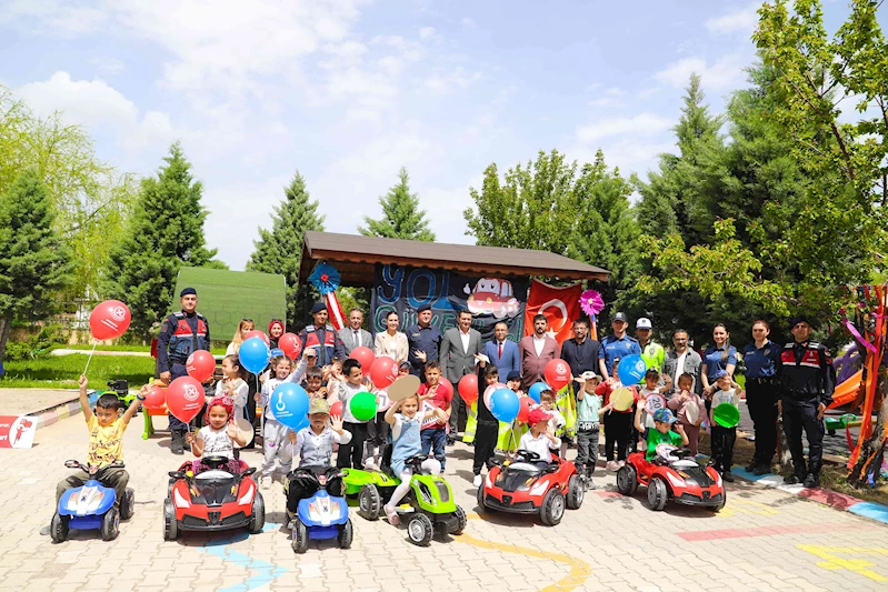 Çocuklarımız Trafik Kurallarını Eğlenerek Öğrendi.