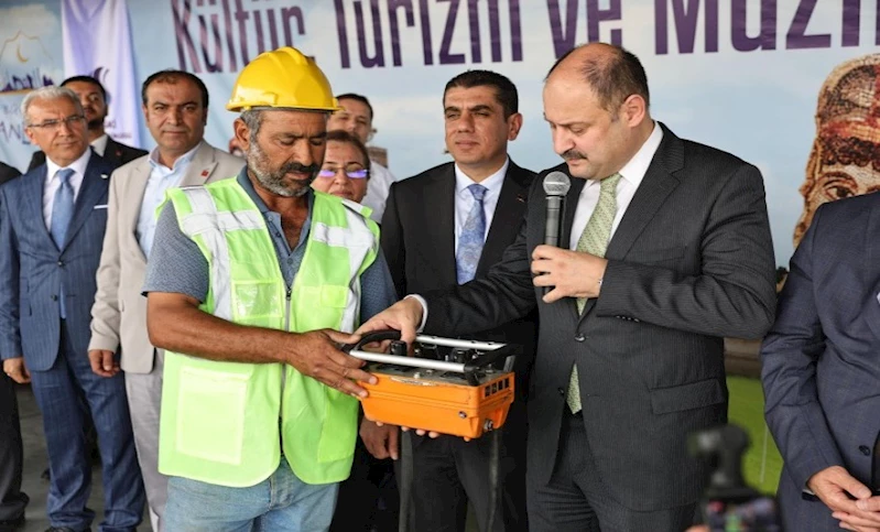 BİRECİK İLÇESİNDE YARIM ASIRLIK HASRET GÜLPINAR İLE SONA ERİYOR