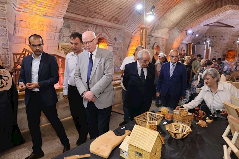 ODUNPAZARI’NDA AHŞAP SANATI HAYAT BULDU