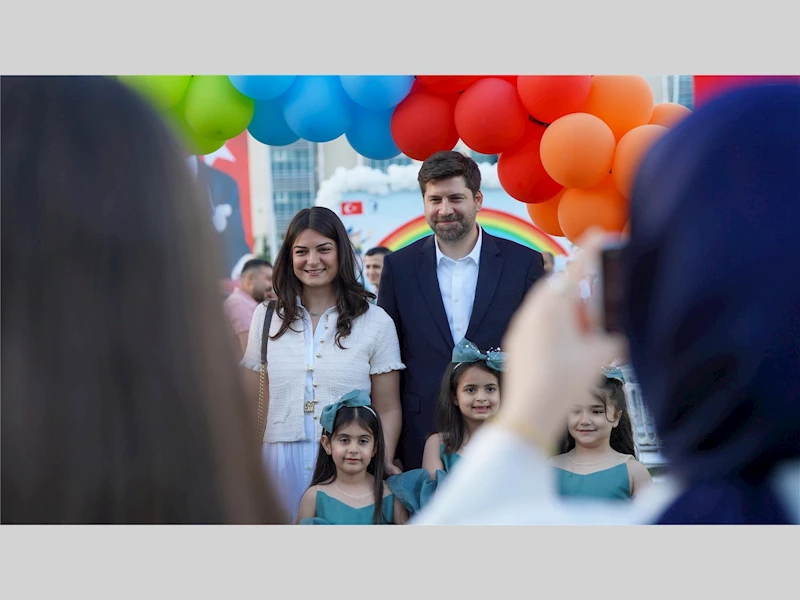 TARSUS’TA MİNİKLERDEN MEZUNİYET COŞKUSU