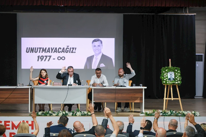 FERDİ ZEYREK’İN İSMİ YUNUSEMRE’DE YAŞAYACAK