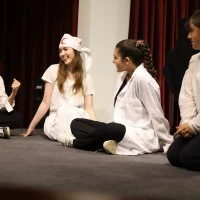 Bursalı gençler, Nâzım Hikmet’i sahneye taşıdı