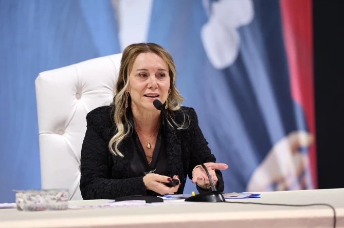 Konak’ta çevre ve görüntü kirliliğine geçit yok