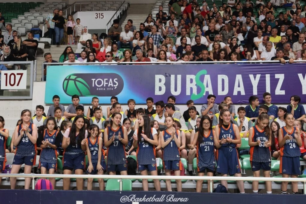 Basketbolda sezon finali Bursa’da yapıldı