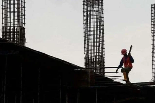 İnşaat üretimi yıllık büyüme sürüyor... Aylık bazda yavaşlama hâkim