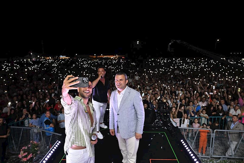 Festival Coşkusu Simge ve Reynmen Konserleri İle Zirveye Çıktı