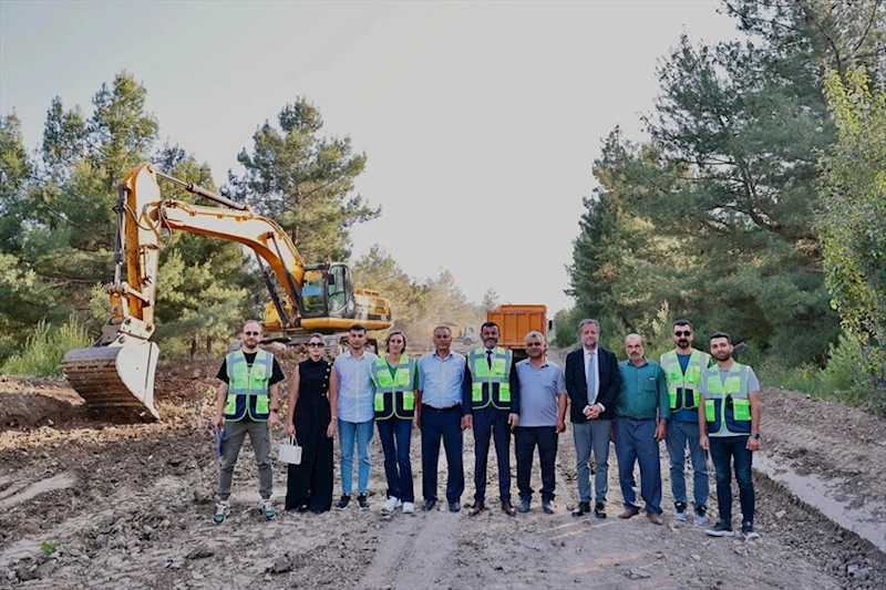 Denizli Büyükşehir Karataş-Pınarlık yolunu yeniliyor