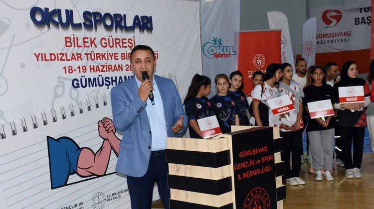 BAŞKANIMIZ, OKUL SPORLARI BİLEK GÜREŞİ YILDIZLAR TÜRKİYE BİRİNCİLİĞİ TURNUVASINA KATILDI