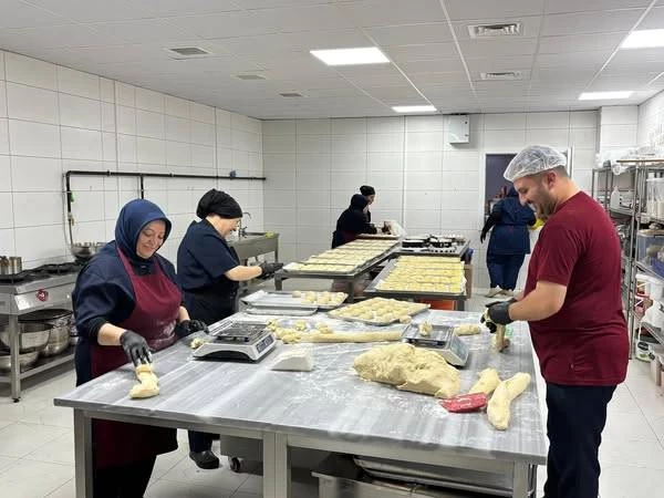 Bugün LGS sınavına giren öğrencilerimizin heyecanına biz de ortak olmak istedik.