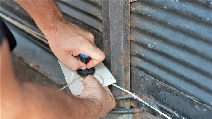 ALANYA BELEDİYESİ ADABA AYKIRI EYLEM GERÇEKLEŞTİREN O BARI MÜHÜRLEDİ