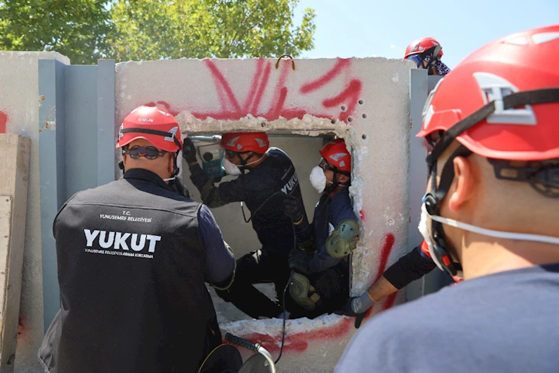 YUKUT DAKE EĞİTİMİNİ TAMAMLADI