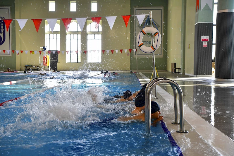 ANKARA BÜYÜKŞEHİR BELEDİYESİ’NDEN SOSYAL DESTEK ALAN AİLELERİN ÇOCUKLARINA ÖZEL ÜCRETSİZ YAZ OKULU