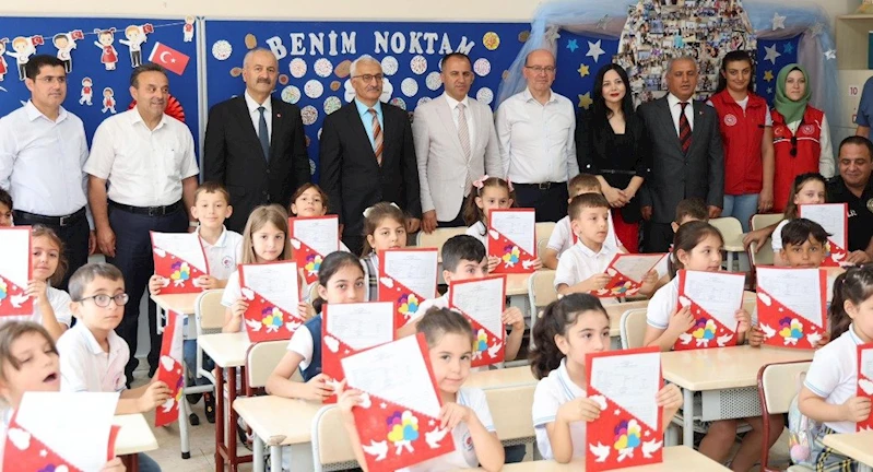 Başkan Büyükgöz karne törenine katıldı