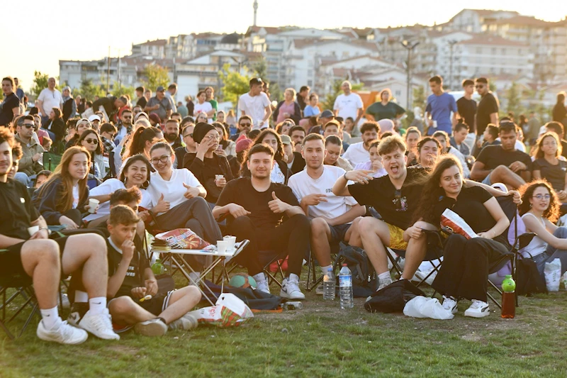 Mamak’ta Gençler Başar Fest’te Doyasıya Eğlendi