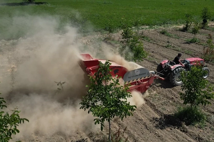 Bursa İnegöl’ün verimli arazilerinde taş devri bitti