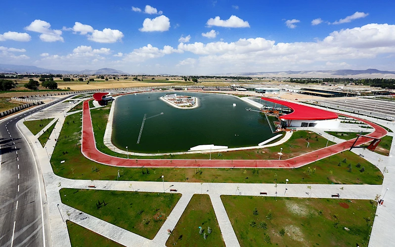 Kayserililerin Yazın En Serin Durağı Olan Büyükşehir Tesisleri Hizmette