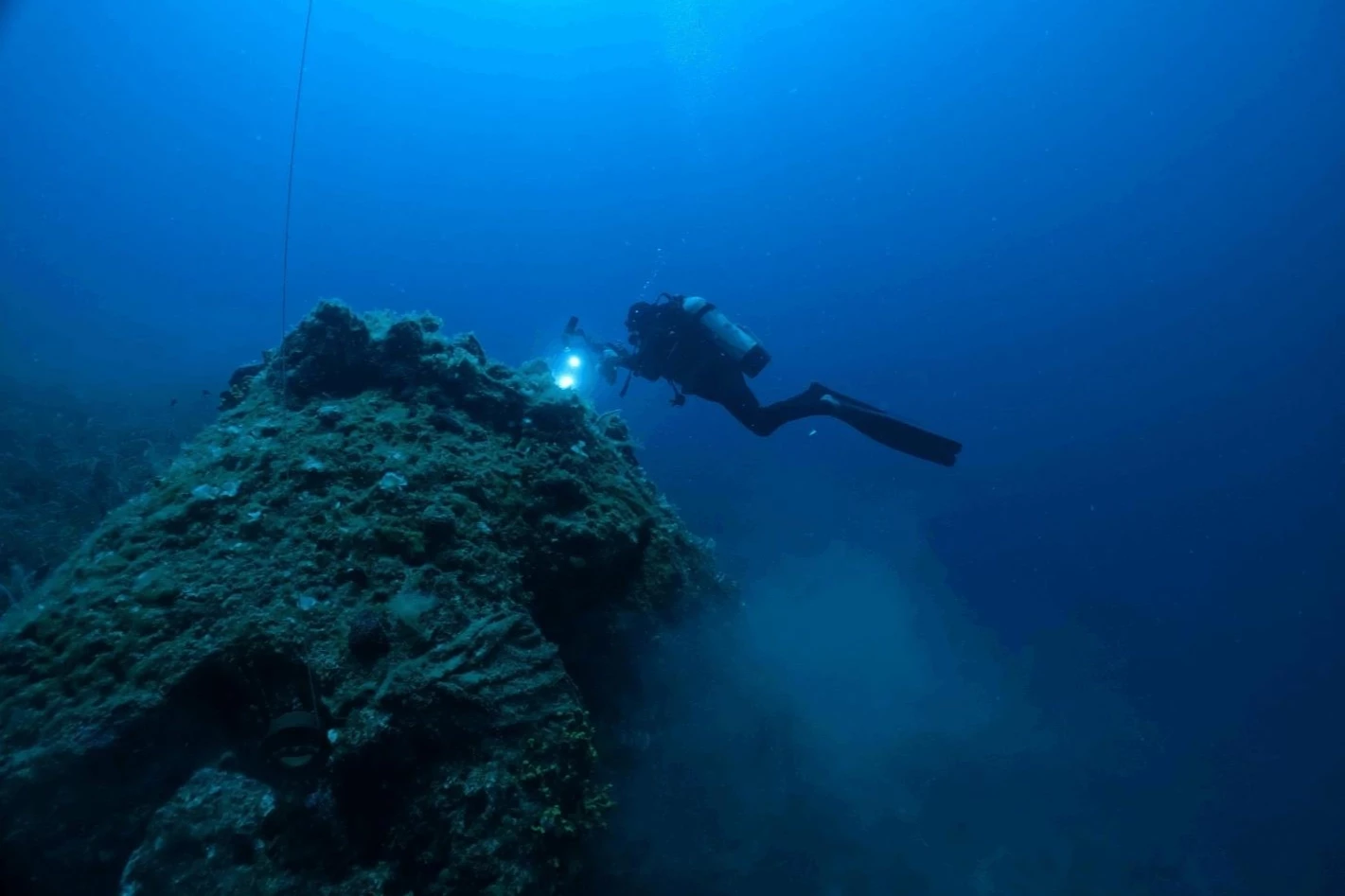 Balıkesir Büyükşehir denizleri hayalet ağlardan arındırıyor