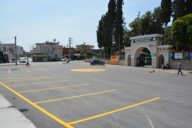 Tarsus Şehir Mezarlığı Otoparkı Tamamen Yenilendi, Kapasitesi Arttı