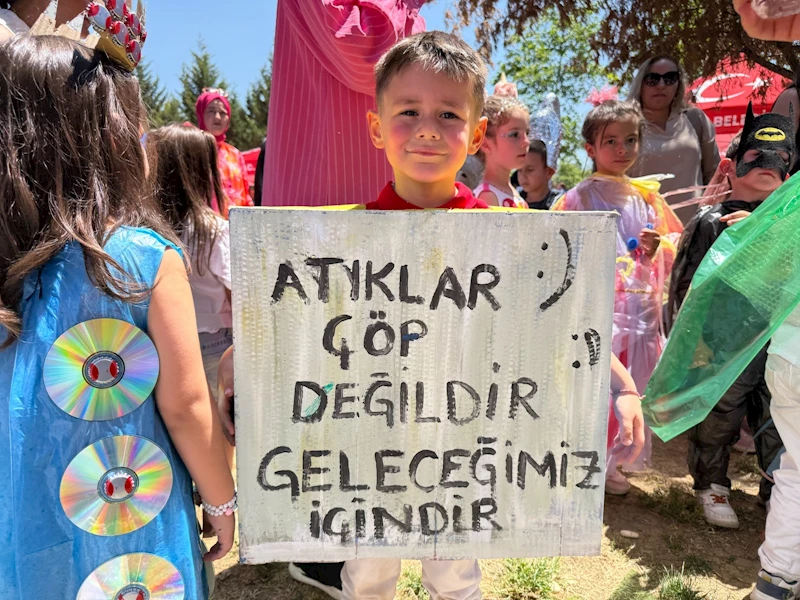 ÇINAR ÇEVRE FESTİVALİ’NİN KAPANIŞI RENKLİ GÖRÜNTÜLERE SAHNE OLDU