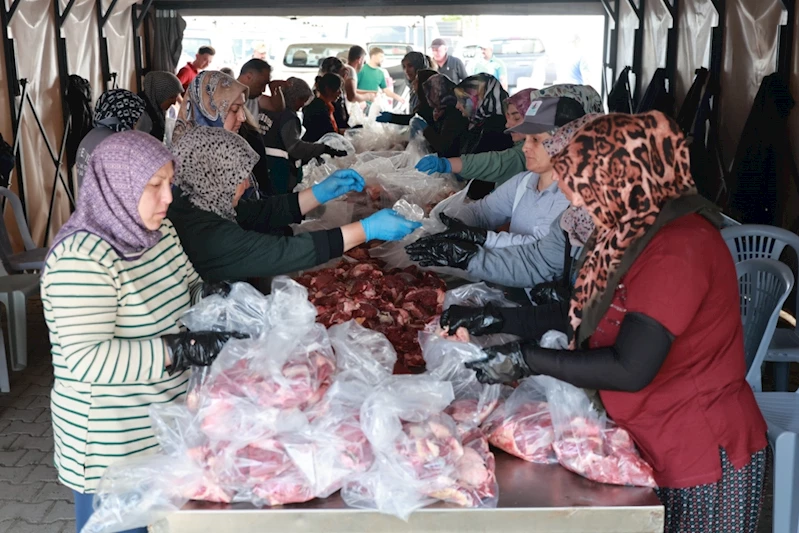 Kurban Bayramı’nda İhtiyaç Sahibi Aileler Unutulmadı