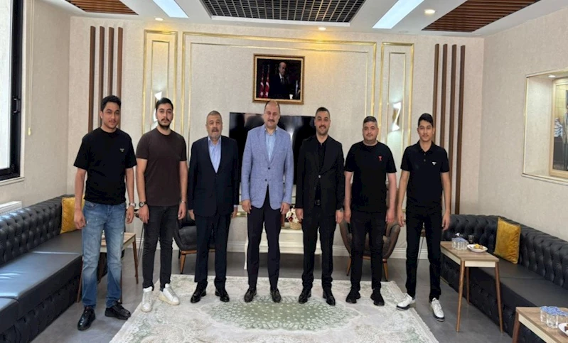 BAŞKAN GÜLPINAR’DAN MHP SİVEREK İLÇE BAŞKANI FETTAHLI’YA ZİYARET