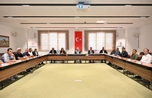 Eşbaşkan Bucak, İl Tanıtım ve Geliştirme Komisyonu toplantısına katıldı