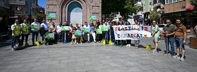 “Kentimiz Evimiz” Sloganı İle Temizlik Hareketi Gerçekleştirildi