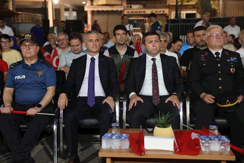 15 TEMMUZ DEMOKRASİ VE MİLLİ BİRLİK GÜNÜ MÜNASEBETİYLE ŞEHİTLERİMİZİ ANMA PROGRAMI DÜZENLENDİ