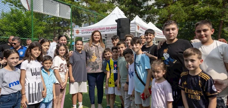 BAŞKANIMIZ, ÖRNEKEVLER MAHALLESİ´NDE VATANDAŞLARIMIZLA BULUŞTU