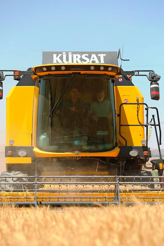 BAŞKAN ÇOLAKBAYRAKDAR: “PROJEMİZLE, TÜRKİYE’NİN TARIMSAL KALKINMA MODELİ KÖYLERİMİZDE FİLİZLENİYOR”