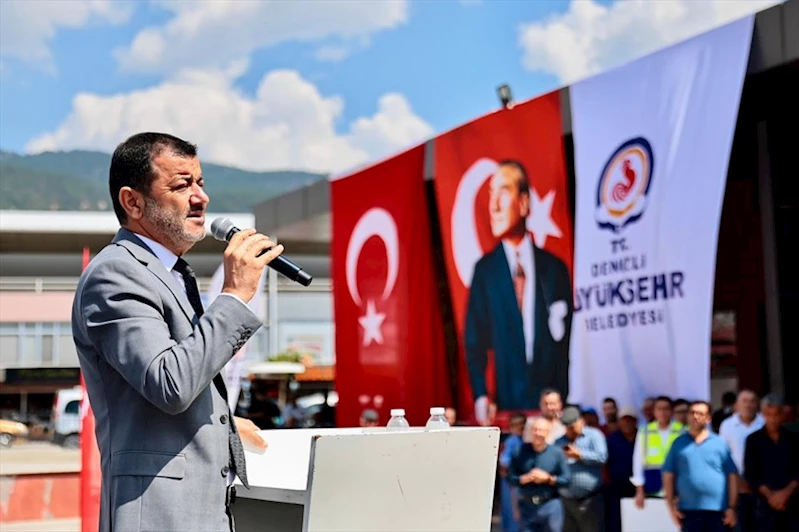 Başkan Çavuşoğlu “Üretenin mutlu olduğu bir sistem kuracağız”